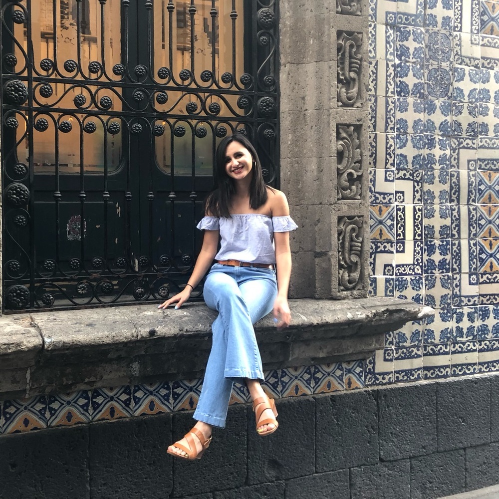 Meet your Posher, Ashley